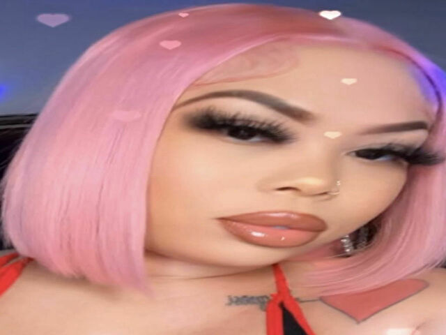 RenaIsThick online picture 1