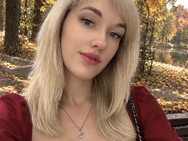 Annamalins webcam model