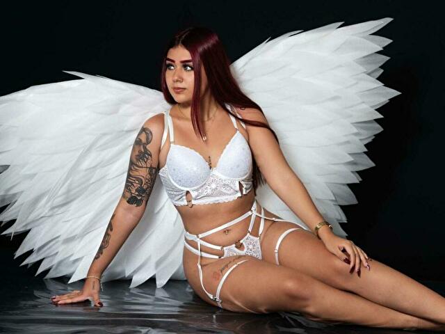 ArianaLuxx picture 3