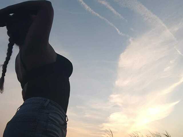 LucyloveSeXx online foto 2