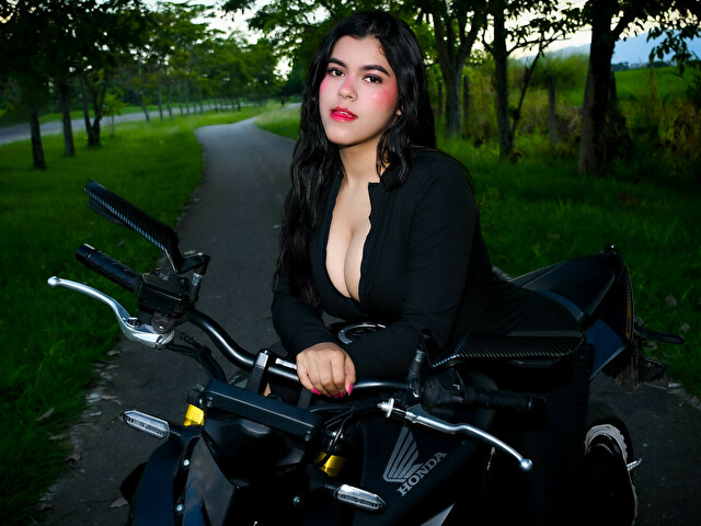 KateRouxee preview 1