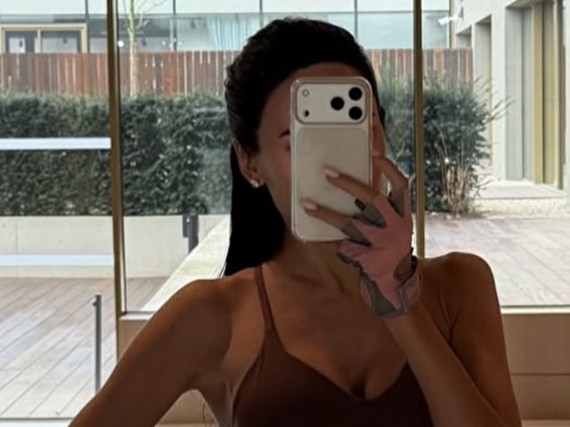 HotNicoleX online picture 1