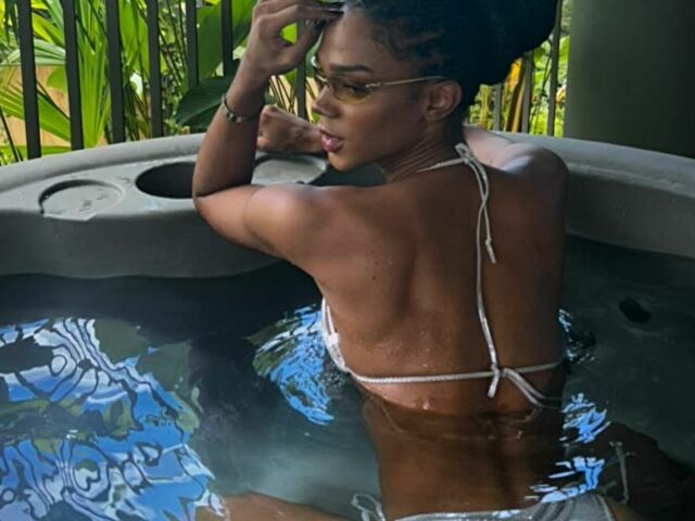 NaomiSteward picture 8