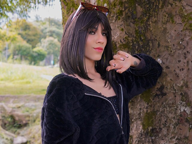 SiaraRealis