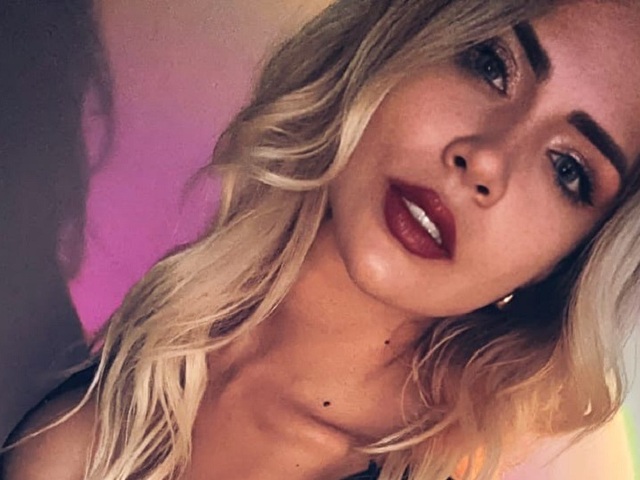Luciaana preview 1