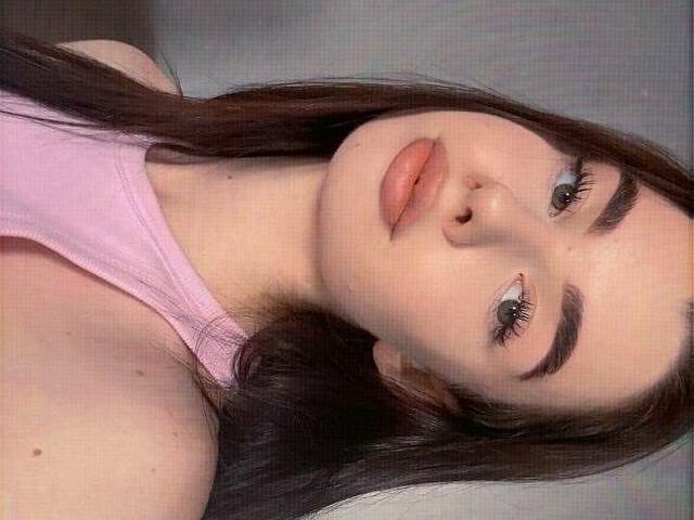 Moni77