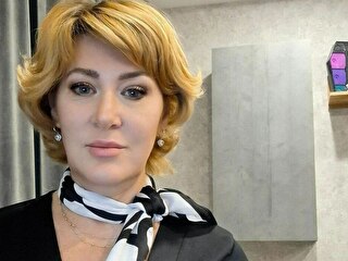 Sexcam avec brightblonde