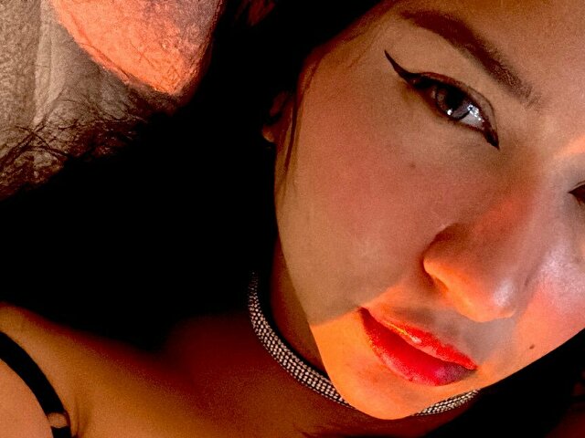 Nathaliav Selfie Gallery