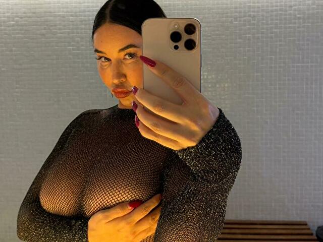 MonicaTrans preview 5