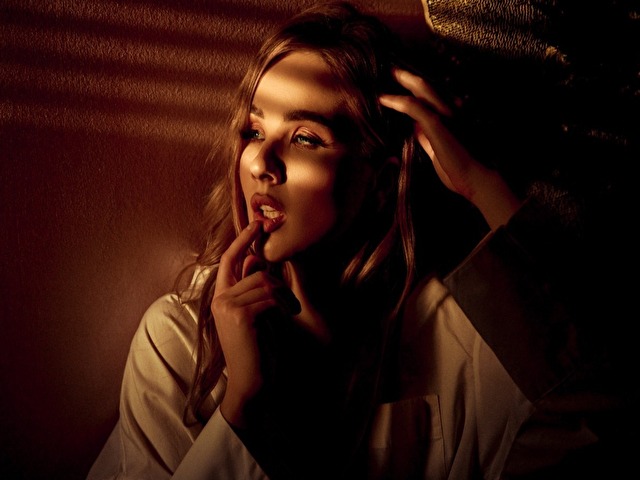 AliceeJune picture 8