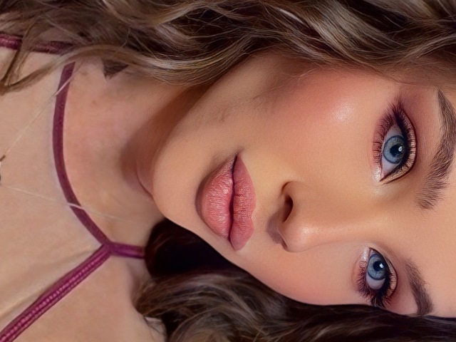 AliceeJune picture 9