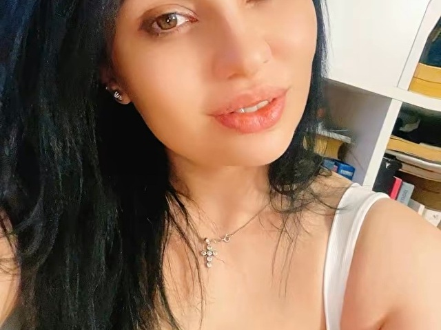 lilukiss Anal Livecam
