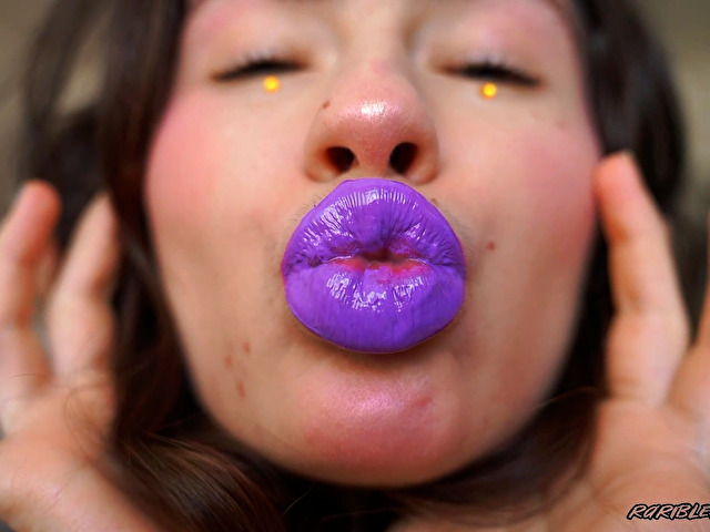 Rarible Sex Brunette
