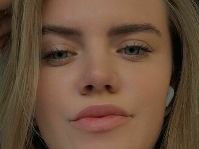 VeronicaZaan