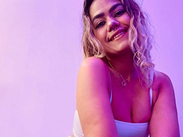angelinad