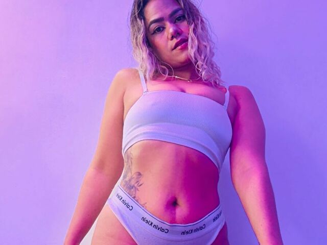 angelinad