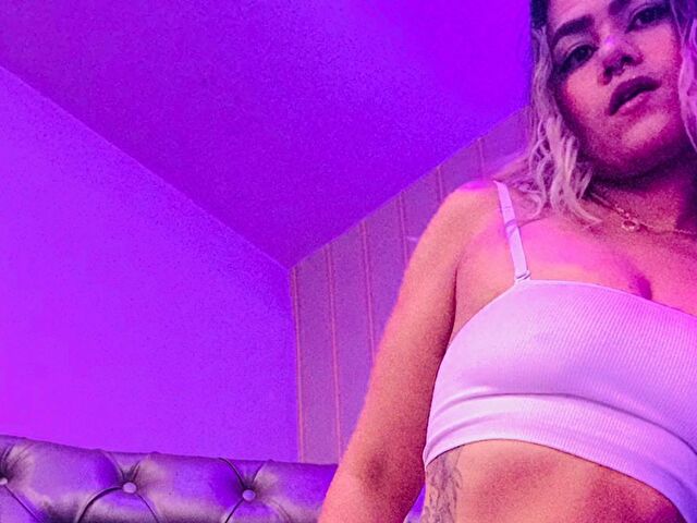 angelinad