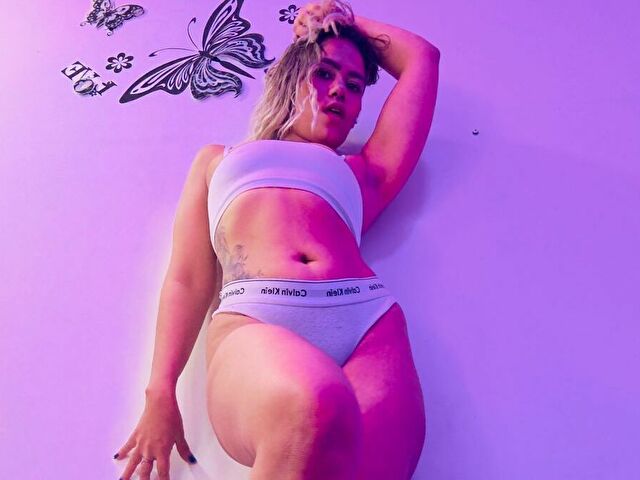 angelinad
