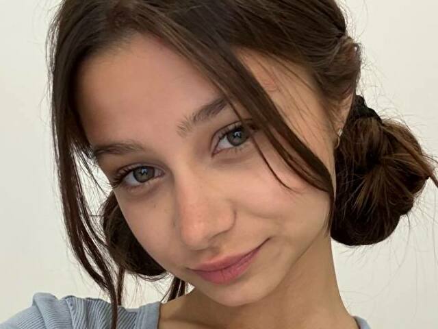 MiaRouz1 Hot et Sexy Liveshow - Photo 5/8