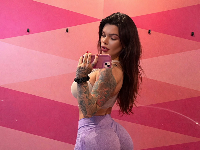 Emilyblanck Seins Liveshow - Photo 6/6