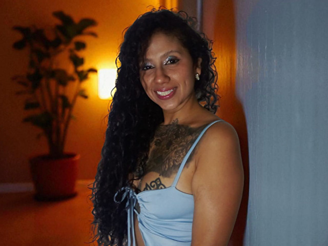 CataleyaRose Webcam Sex Direct