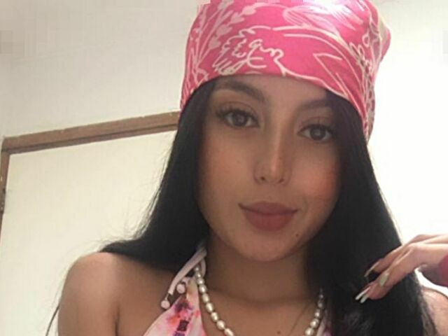 DaraJ Amateur Live Webcam