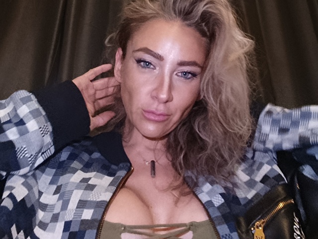 nataschajene
