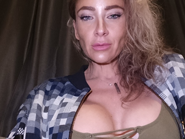 nataschajene