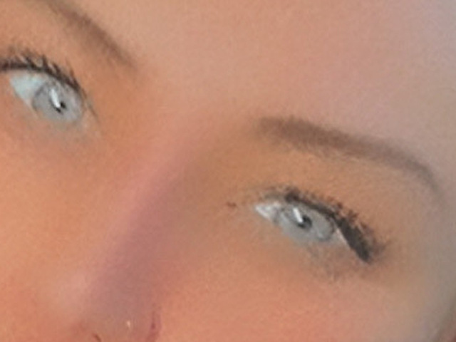 Laure1212 online photo 1