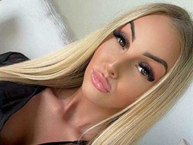 Sophieee online picture 2