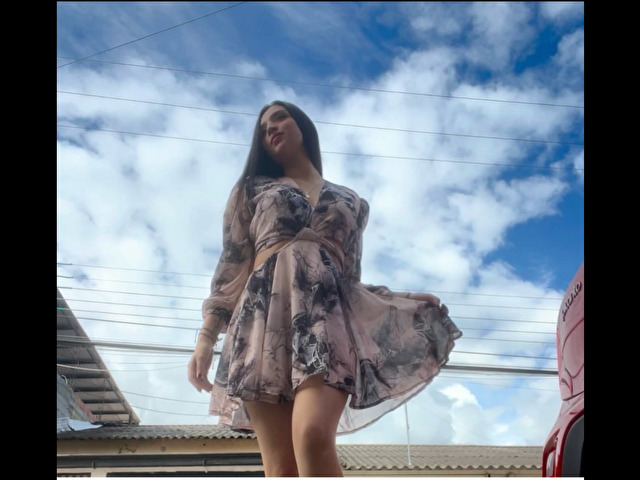 LizzieSnow Anal Livecam