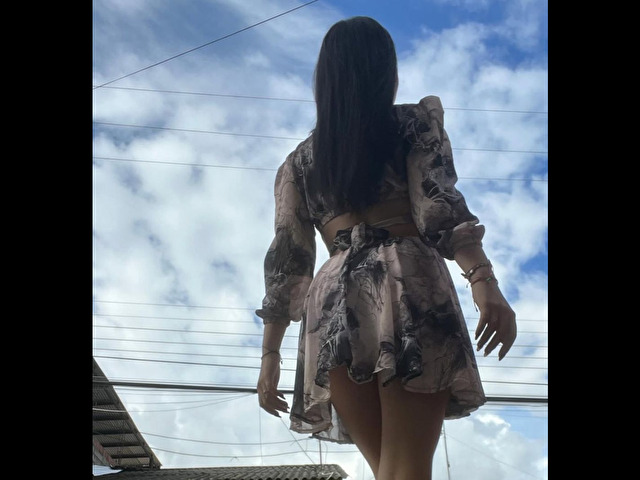 LizzieSnow Image Gallery