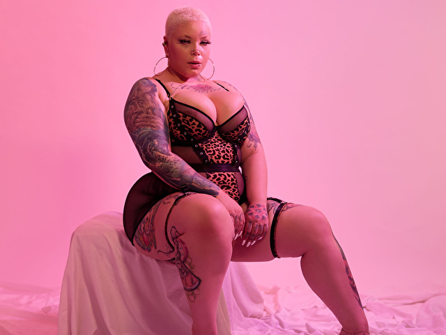 Ariapink Webcam Porno Live