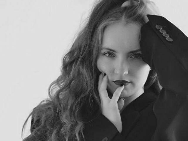 Umkaeva Image Gallery