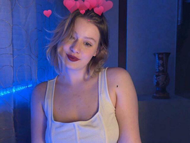 TinkerBell69 Love Webcams