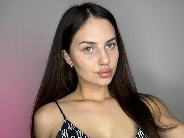 KissMonique