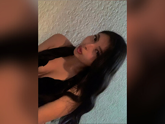 Anyaaaaaaaa Webcam Porno Live - Photo 13/15