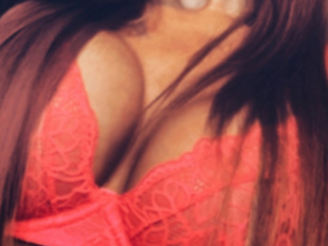 YourQueenonline picture 4