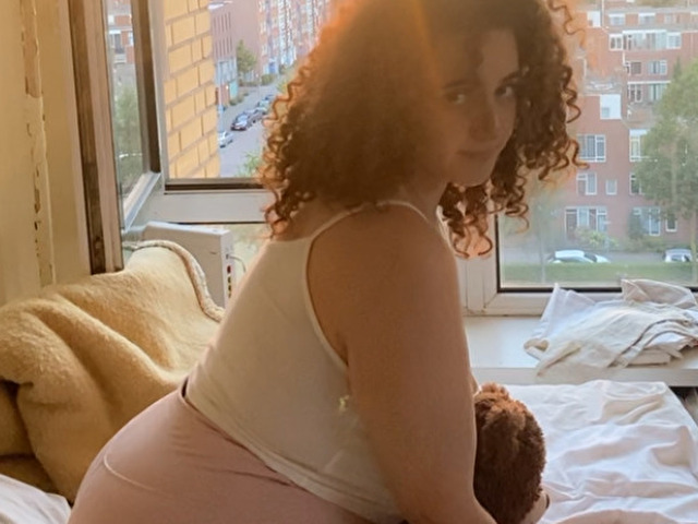 Curvyyus online foto 1