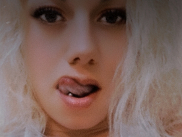 Geilblondje preview 1