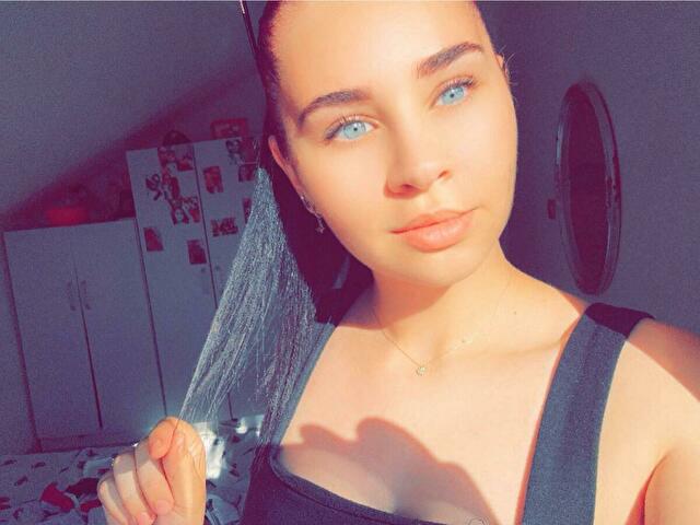 BluePill online photo 2