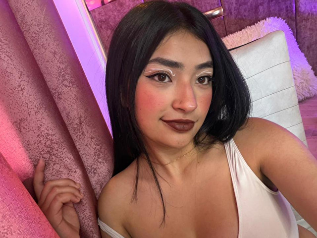 NoirLili online foto 1