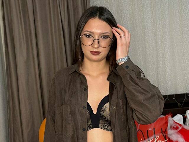 Alliana preview 2