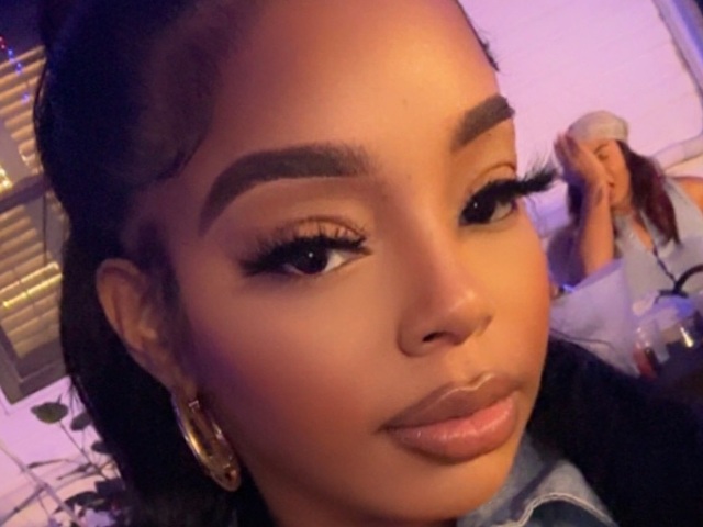 Veeluv online picture 1