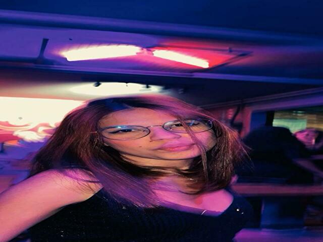 LuizaReis online picture 1