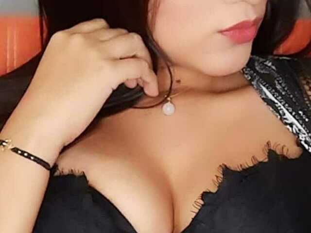 AliceBennet Image Gallery