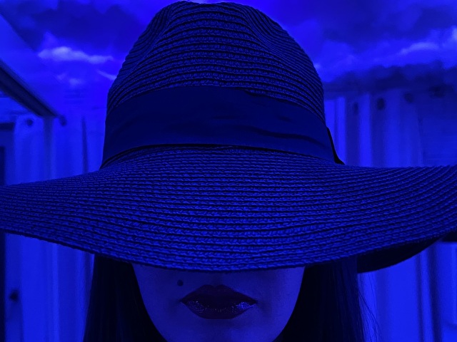 LadyStrong online picture 2