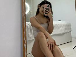 Adelinalove - sexcam