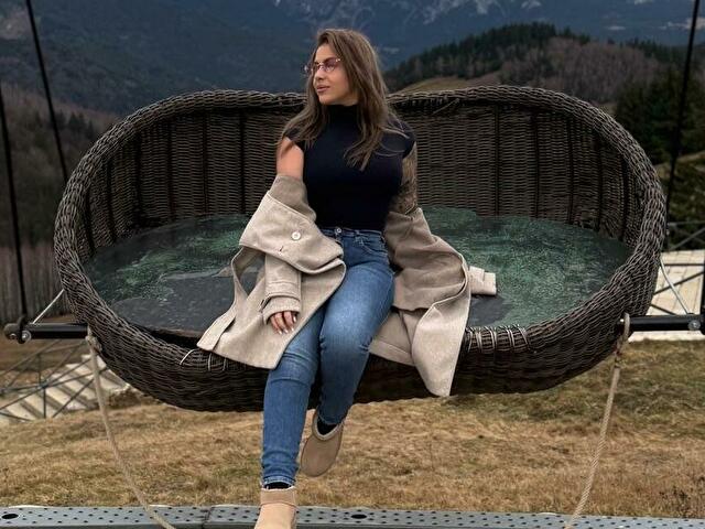 Hornyb33 online picture 3