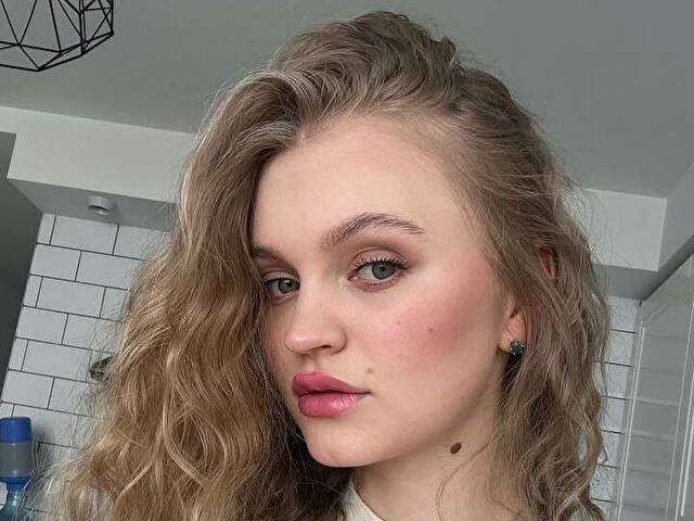 NightIris Pussy Video Webcam